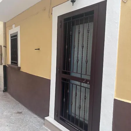 Bed & Breakfast Sisters 3*